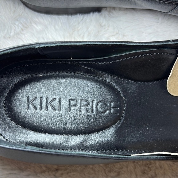 Kiki Price Chic Black Loafers with Dandelion Embroidery - Picture 2 of 7